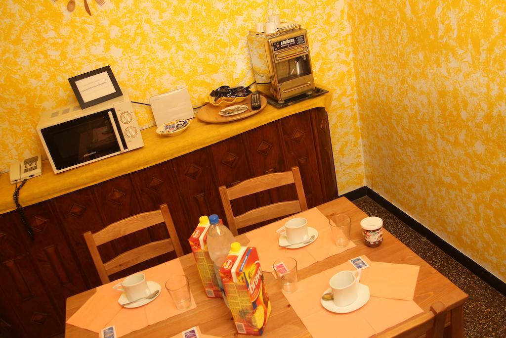 Bed & Breakfast La Rosa Dei Venti Генуя Номер фото
