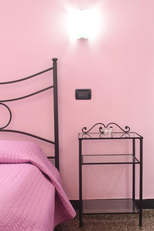 Bed & Breakfast La Rosa Dei Venti Генуя Номер фото